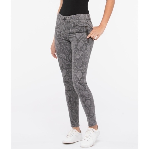 Women’s Democracy Snakeskin Snake Print Gray Jeans Zipper Size 6 - Picture 1 of 6